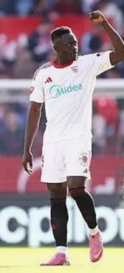 Akor Adams agrees personal terms with Venezia